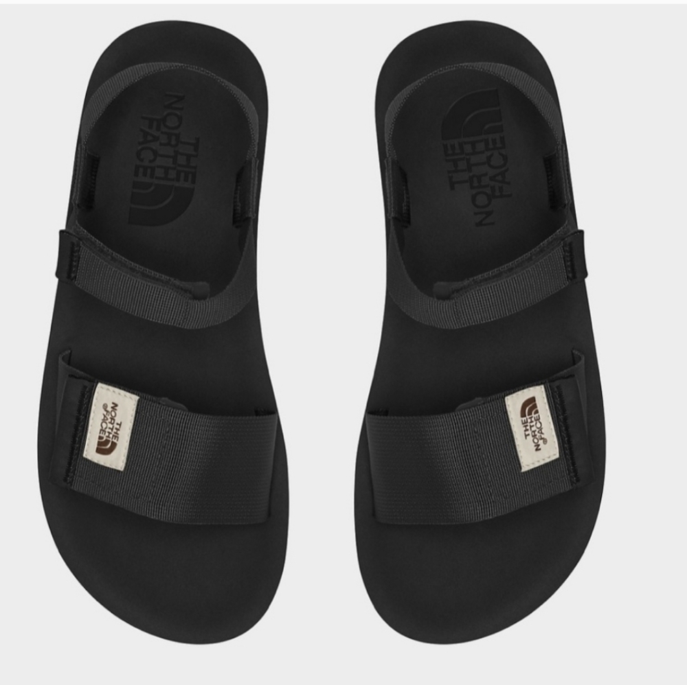 The North Face Skeena TNF Sandals Mens NEW NWT Sz 13 Black Lightweight Gorpcore - Picture 2 of 13